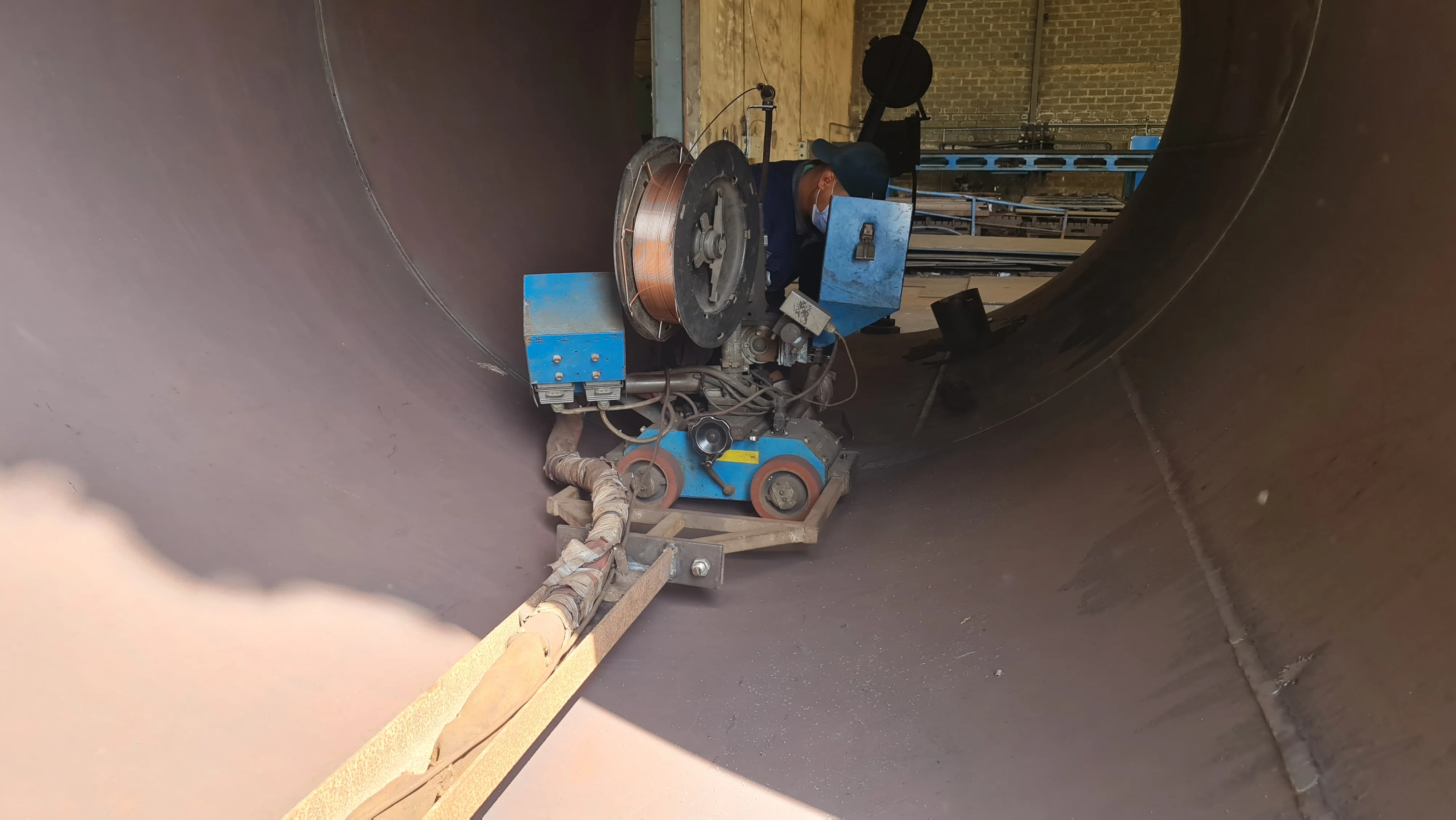 High-pressure vessel fabrication at MACOBATE